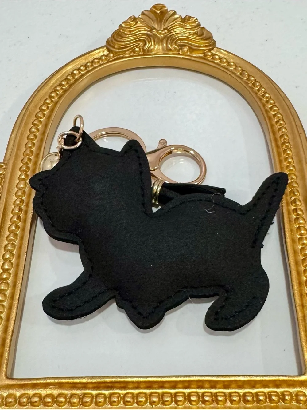 New Crystal Embellished Figaro Cat Keychain